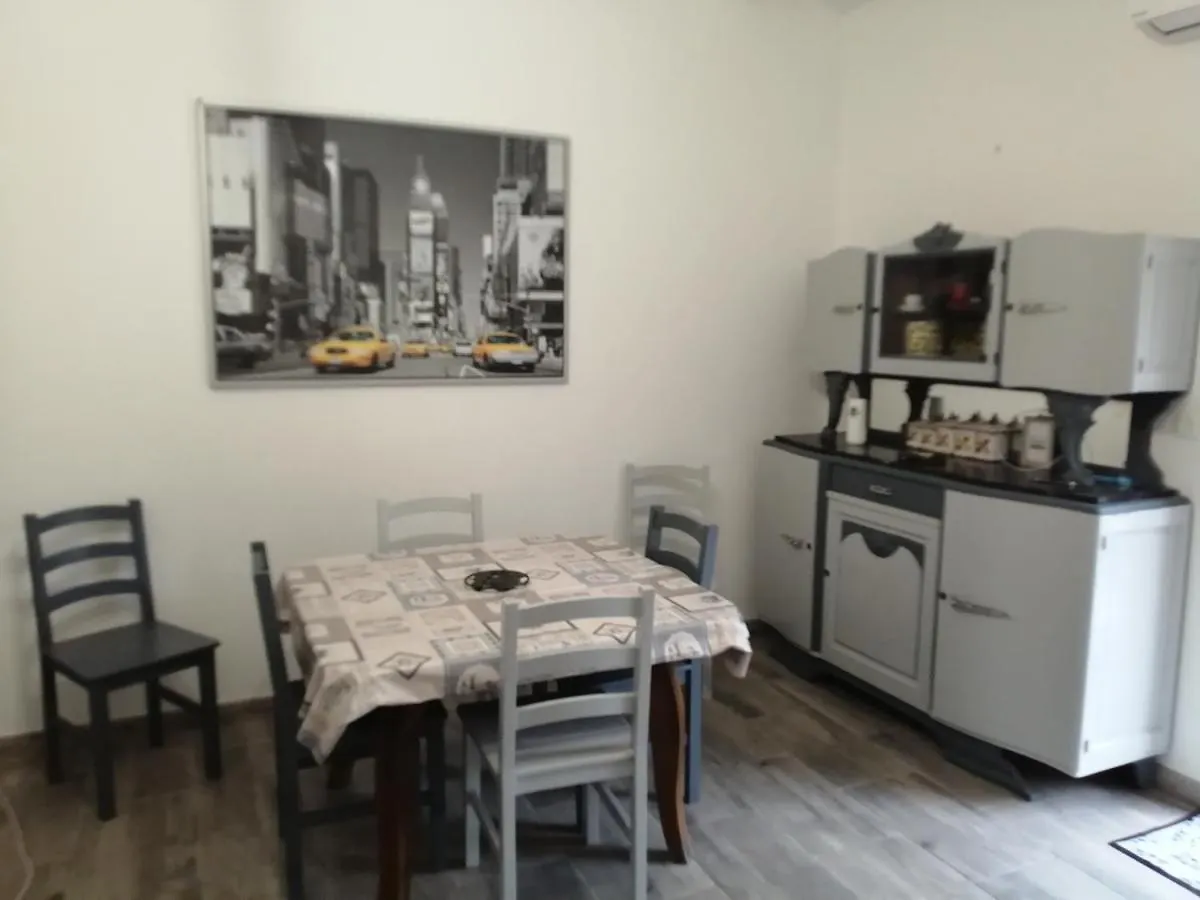 Villa Gite à la campagne à 15 kms d'Aix à Saint-Cannat 0*,